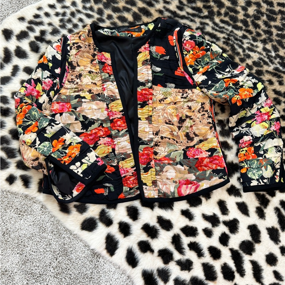 Zara Floral Women's Cropped Blazer